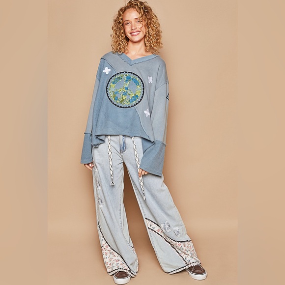 #046 Last 1!! Beautiful POL French terry long sleeve with peace embroidery - Picture 4 of 5